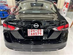 نيسان فيرسا